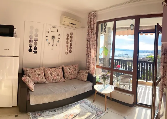 아파트 Tryavna Violet 42